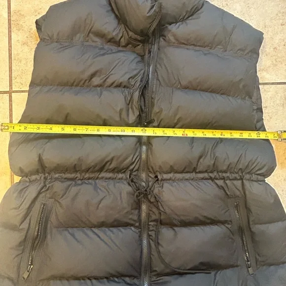 Athleta Black Puffer Vest - Picture 7 of 8